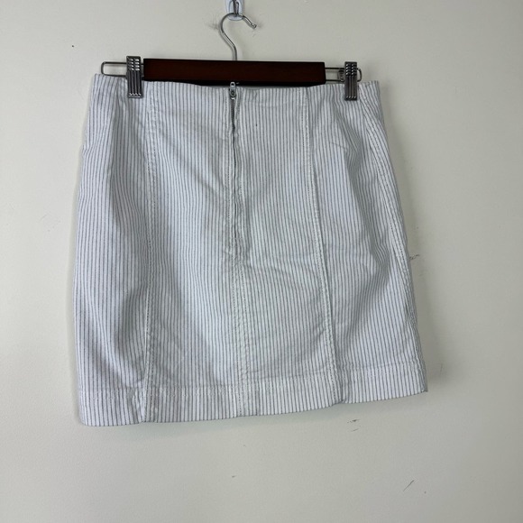 Free People Modern Femme Pinstripe Skirt in Black and White Combo Size 8 - Picture 6 of 9